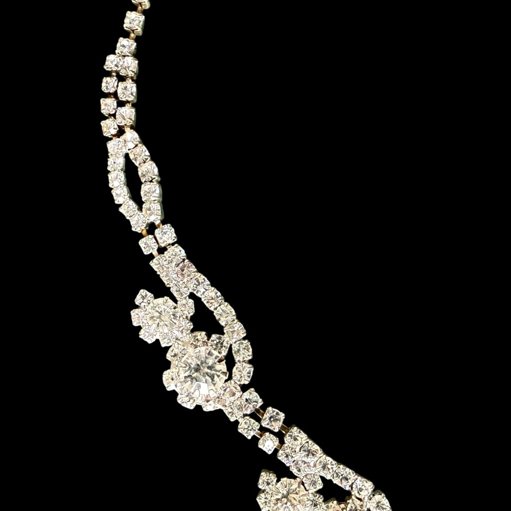 Vintage Mid-Century Silver-Tone Rhinestone Floral Choker Necklace – 18" L - Picture 9 of 13
